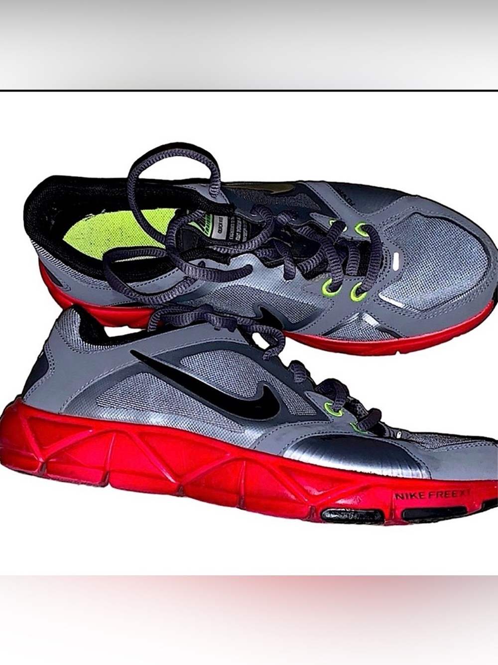 Nike Free XT Quick Fit Womens size 6 Running Shoes Flywire Gray red sneaker